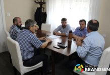 Reunión con representantes de la Cámara de Comercio