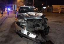 Violento choque entre tres vehículos en pleno centro
