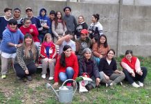 Primer encuentro del proyecto «Huerta comunitaria». Por: Centro de día Caricias de Maty