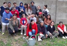 El CETP 18 y Caricias de Maty iniciaron una huerta comunitaria