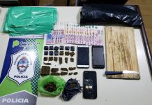Operativo antidrogas. Allanan y detienen a tres jóvenes.