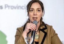 Vidal adelanta el pago de la cláusula gatillo a los docentes