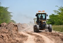 Comenzaron los trabajos de reparación de caminos rurales en Brandsen