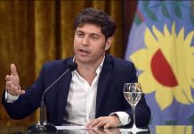 Axel Kicillof convocó a los gremios docentes a paritarias para el próximo lunes. También a los estatales.
