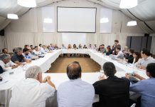La Provincia inició el diálogo por las paritarias 2020 con docentes y estatales