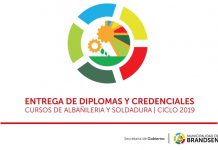 Entrega de diplomas y certificados: Albañilería y Soldadura