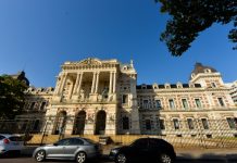 Nuevas autorizaciones en la Provincia. Actividades que se exceptúan de la cuarentena. Brandsen excluido de toda flexibilización