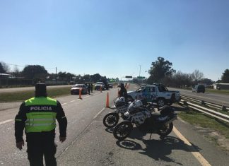 Fuerte operativo policial en el Cruce de Etcheverry. Secuestro de droga y personas aprehendidas por distintos motivos