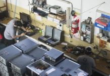 El Programa de reciclado informático de la UNLP prepara computadoras para los estudiantes