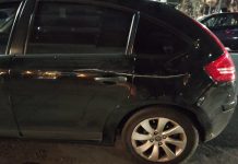 «Acá con ese micrófono no, mami y nos rayaron el auto»