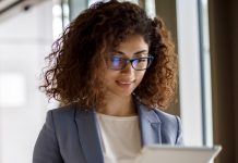 Semana crece con Google en casa