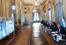 El Presidente analizó la situación sanitaria con los gobernadores, de cara a la nueva fase del aislamiento
