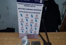 Aprehendieron a dos jóvenes de Guernica y le secuestraron marihuana