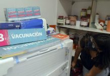 Llegan 580.000 vacunas procedentes de India y comenzará la inmunización a mayores de 70