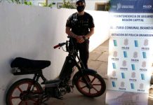Tiene 13 años y circula en moto sin casco ni documentación y con el caño de escape modificado