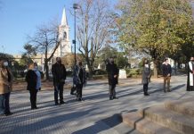 Este domingo, 20 de junio desde las 10, se conmemoró en la plaza Brandsen el Día de la Bandera.