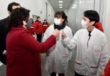 El Gobierno nacional firmó un nuevo contrato con el laboratorio chino Sinopharm por 24 millones de vacunas
