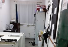 El lunes 28 en Jeppener: Vandalismo en la Secundaria 3: Prendieron fuego papeles y quemaron un pizarrón de la preceptoría.