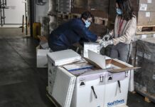 Llega el primer lote de vacunas Pfizer contra el coronavirus