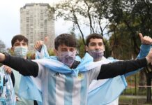 Los mayores de 18 años deberán tener al menos una dosis para entrar a la cancha