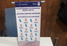 Interceptaron una camioneta en la que iba un hombre y le secuestraron un revólver y un cuchillo