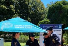 Policías de Brandsen repartieron folletería e información por el día internacional de la Mujer