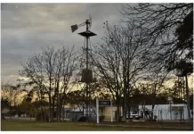 Les robaron a dos jubilados en Gómez a mano armada