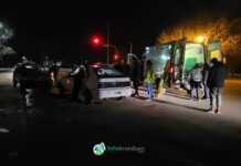 Fuerte choque de dos autos en Brandsen deja tres heridos