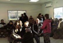 Atención de regularización dominial en Las Acacias y Teniente Origone
