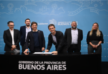 Mantegazza firmó un convenio con Provincia para comprar máquinas
