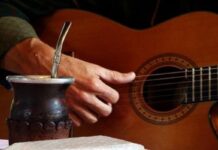 Peña folclórica en Los Pinos: un domingo a puro ritmo y tradición