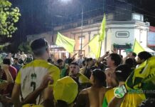 Las Manda salió campeón y festejó bajo la lluvia