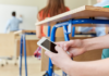 Ya fue sancionada la ley que regula el uso de celulares en escuelas secundarias