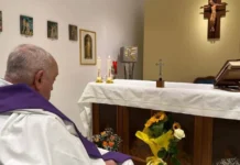 El Papa Francisco celebró su primera Misa tras un mes de hospitalización