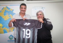 Firma de convenio con el club El Indio