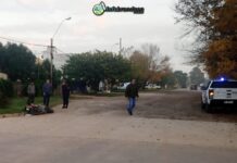 Accidente entre una moto y un auto