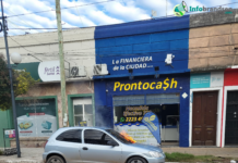 Un vehículo se incendió en pleno centro de la ciudad