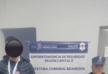 Huía en moto y fue aprehendido