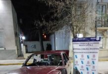 Los encontraron desarmando un auto ajeno