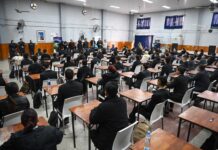 Aspirantes locales rindieron el exámen