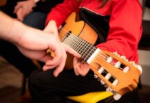 La Escuela Secundaria 9 necesita instrumentos musicales