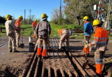 Jeppener: comenzó la obra de renovación en el paso a nivel de Sequenza