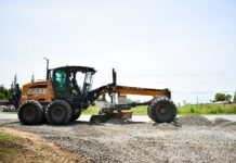 Domselaar: se realizan obras de perfilado y entoscado