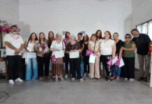 La Comisión del Club Las Mandarinas homenajeó a las mujeres del barrio
