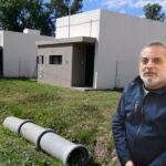 Ramón Cabrera: “En estos días se va a comenzar con la conexión de agua corriente de las 36 viviendas”