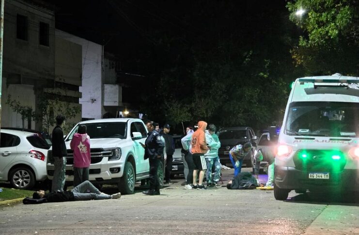 Dos personas resultaron heridas tras chocar con una camioneta