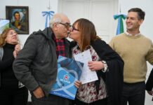 San Vicente: más familias en el camino hacia la escritura de sus hogares