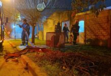 Incendio de vivienda en el barrio Los Tilos