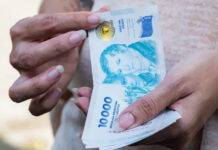 El Gobierno busca imponer un salario mínimo de más de $1.000.000