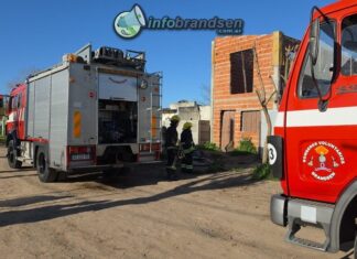 Principio de incendio de vivienda en Las Mandarinas